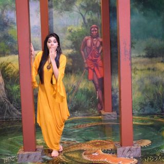 Eisha Singh feet photo 13