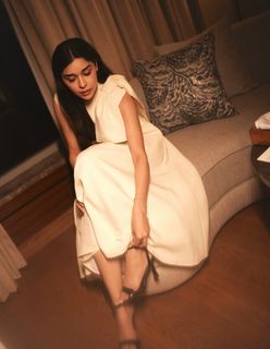Eisha Singh feet photo 9
