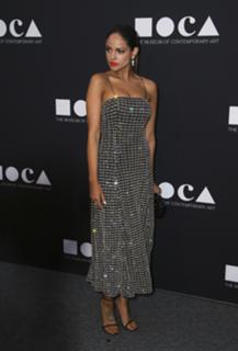Eiza González feet photo thumbnail