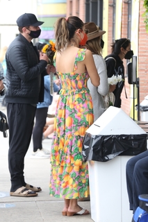 Eiza González feet photo thumbnail