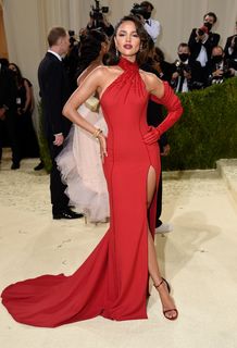 Eiza González feet photo thumbnail