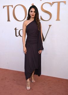 Eiza González feet photo 15