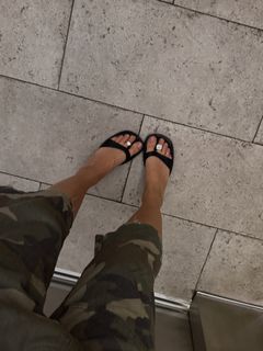 Ekaterina Adushkina feet photo 2