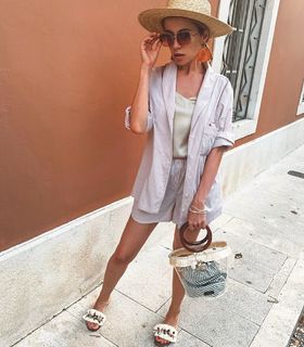 Ekaterina Kabak feet photo 10