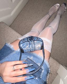 Ekaterina Kishchuk feet photo 9