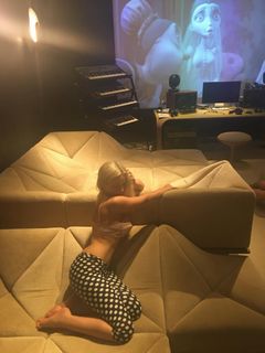 Ekaterina Kishchuk feet photo 1