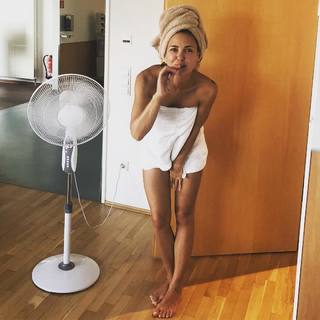 Ekaterina Klimova feet photo thumbnail