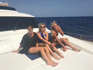 Ekaterina Kuznetsova feet photo thumbnail