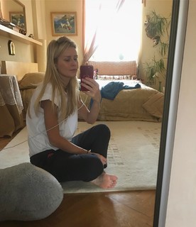 Ekaterina Kuznetsova feet photo thumbnail