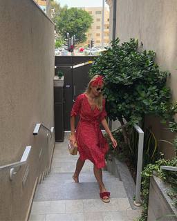 Ekaterina Kuznetsova feet photo thumbnail