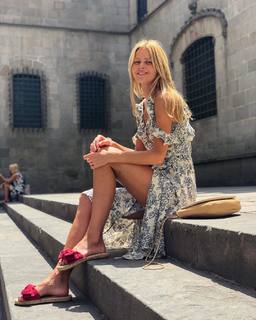 Ekaterina Kuznetsova feet photo thumbnail