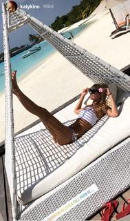 Ekaterina Kuznetsova feet photo thumbnail