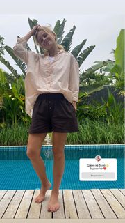 Ekaterina Kuznetsova feet photo thumbnail