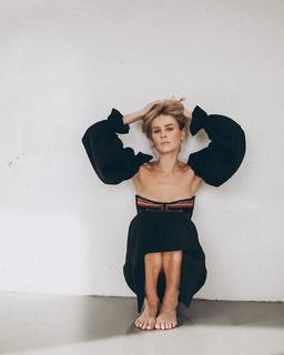 Ekaterina Kuznetsova feet photo thumbnail