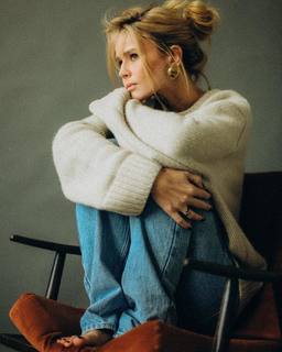 Ekaterina Kuznetsova feet photo thumbnail