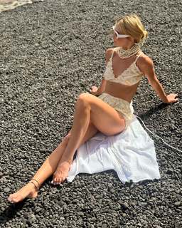 Ekaterina Kuznetsova feet photo thumbnail