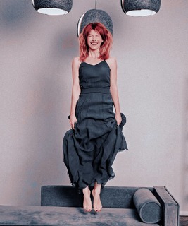 Ekaterina Volkova feet photo thumbnail