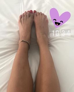 Ekaterina Zueva feet photo 5