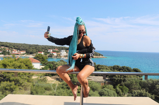 Ela Jerković feet photo 15