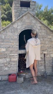 Ela Jerković feet photo 6