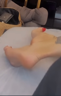 Ela Rumeysa Cebeci feet photo 10
