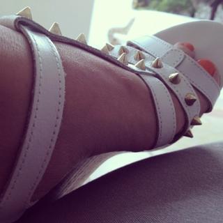 Ela Velden feet photo thumbnail