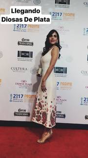 Ela Velden feet photo thumbnail