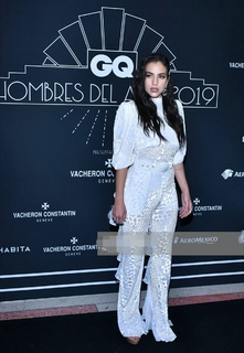 Ela Velden feet photo thumbnail