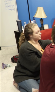 Elaina Keyes feet photo thumbnail