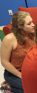 Elaina Keyes feet photo thumbnail