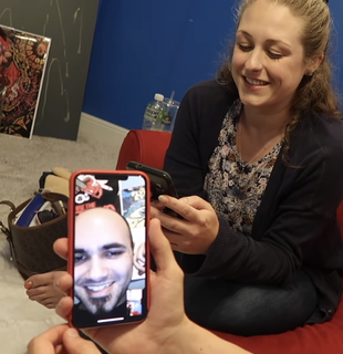 Elaina Keyes feet photo thumbnail