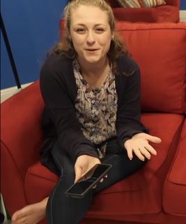 Elaina Keyes feet photo thumbnail