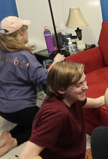 Elaina Keyes feet photo thumbnail