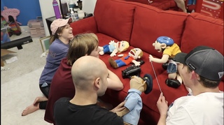 Elaina Keyes feet photo thumbnail