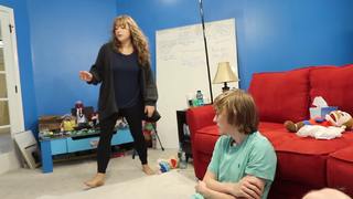 Elaina Keyes feet photo thumbnail