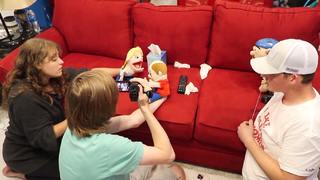 Elaina Keyes feet photo thumbnail