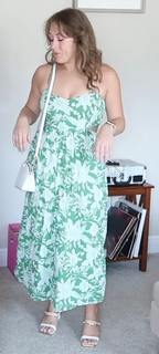 Elaina Keyes feet photo thumbnail