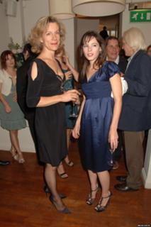 Elaine Cassidy feet photo 1