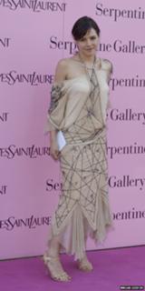Elaine Cassidy feet photo 3