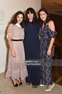 Elaine Cassidy feet photo 10