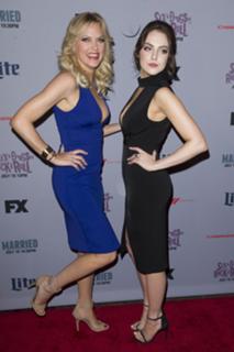 Elaine Hendrix feet photo 19