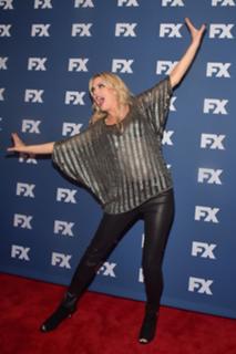 Elaine Hendrix feet photo 14
