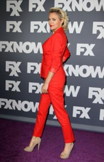 Elaine Hendrix feet photo 16
