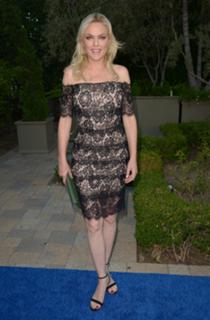 Elaine Hendrix feet photo 10