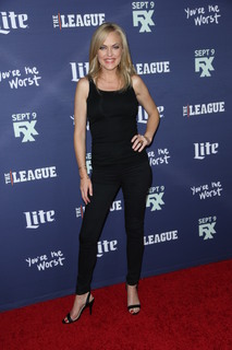 Elaine Hendrix feet photo 17