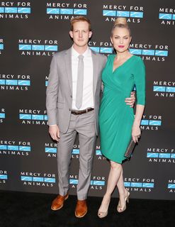 Elaine Hendrix feet photo 13