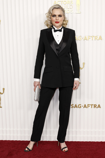 Elaine Hendrix feet photo 2