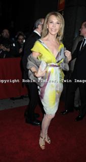 Elaine Joyce feet photo 14