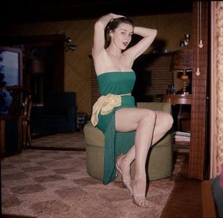Elaine Stewart feet photo 8