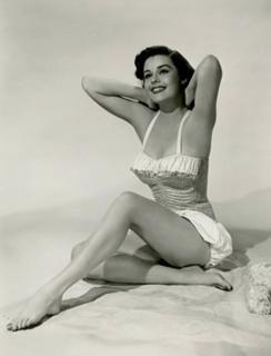 Elaine Stewart feet photo 17